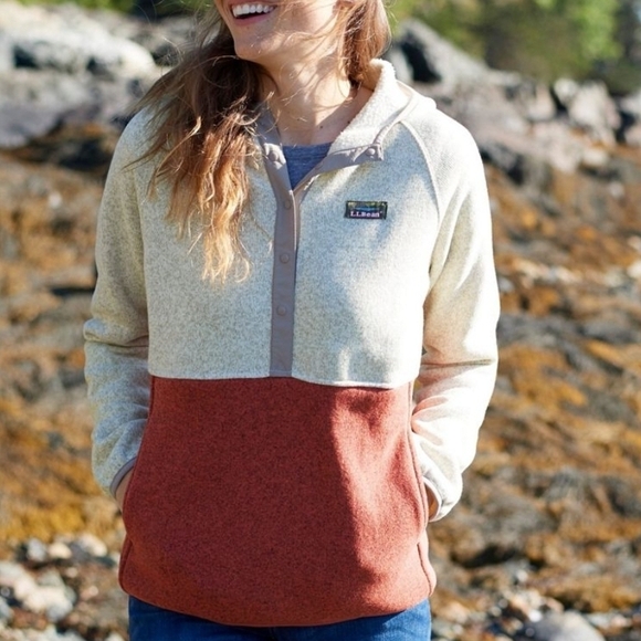 L.L. Bean Tops - Women's Cream and Red Pullover by L.L. Bean Size XS Reg